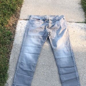 Tommy Hilfiger Light Gray Skinny Jeans excellent condition